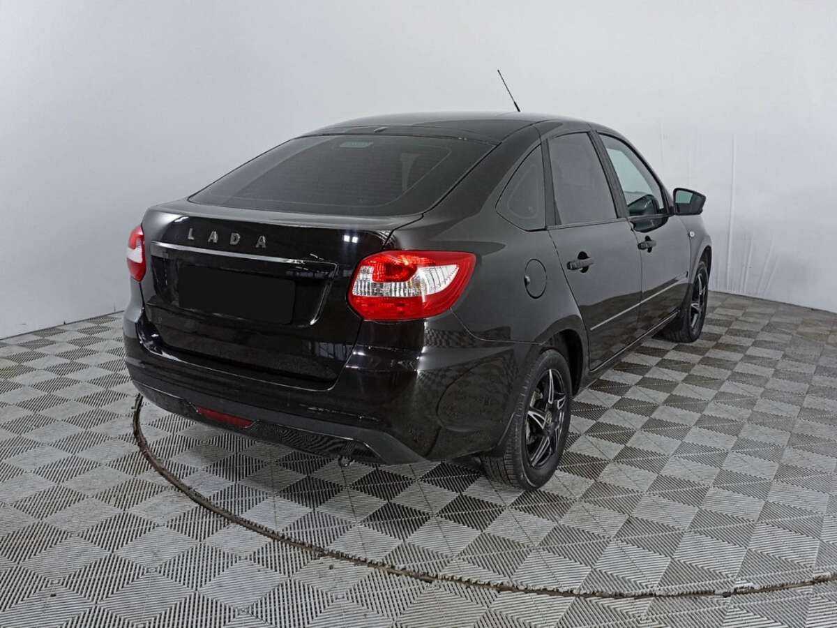 Lada (ВАЗ) Granta, 2020 - Фото №3