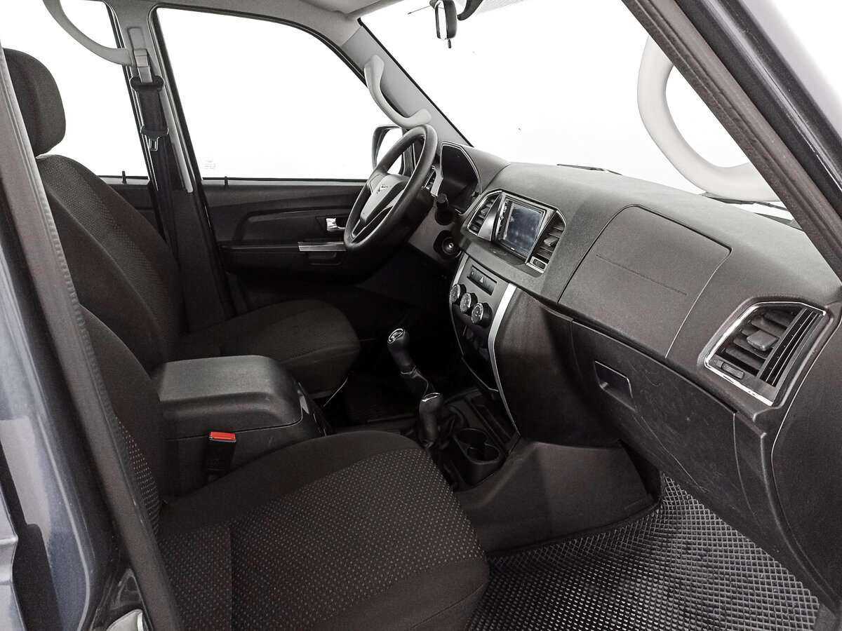 УАЗ Patriot, 2019 - Фото №7