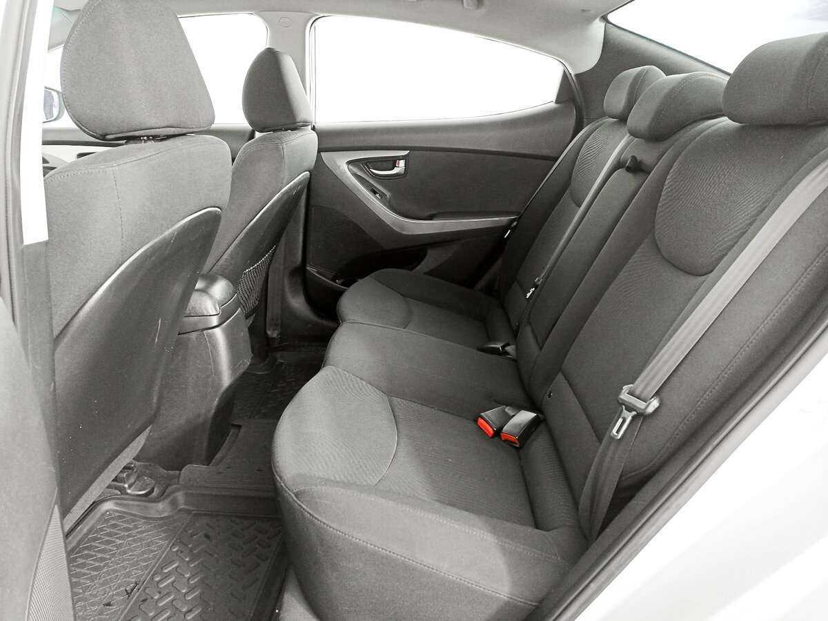 Hyundai Elantra, 2014 - Фото №9