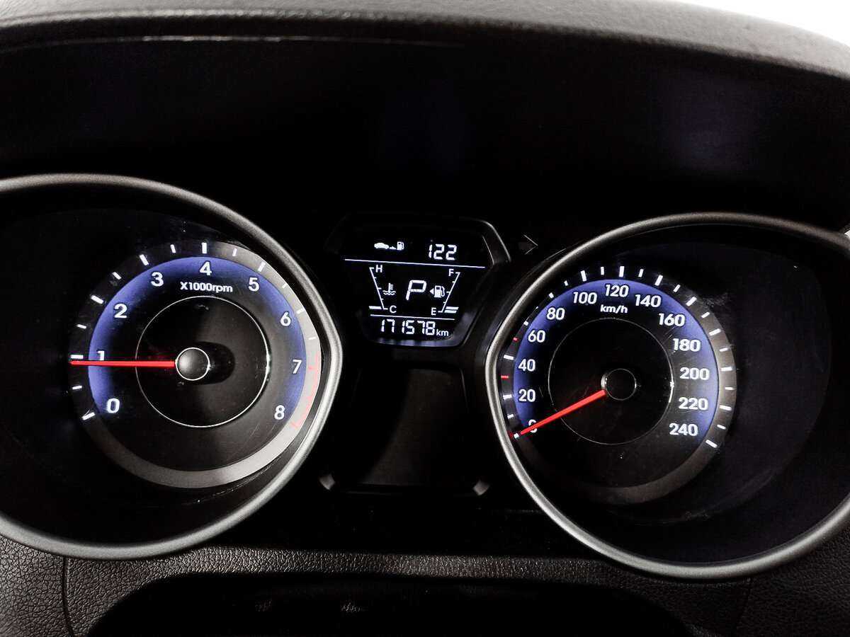 Hyundai Elantra, 2014 - Фото №10