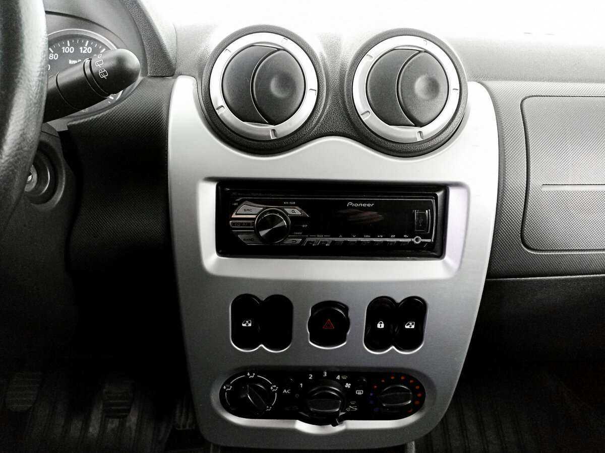 Renault Sandero Stepway, 2013 - Фото №10