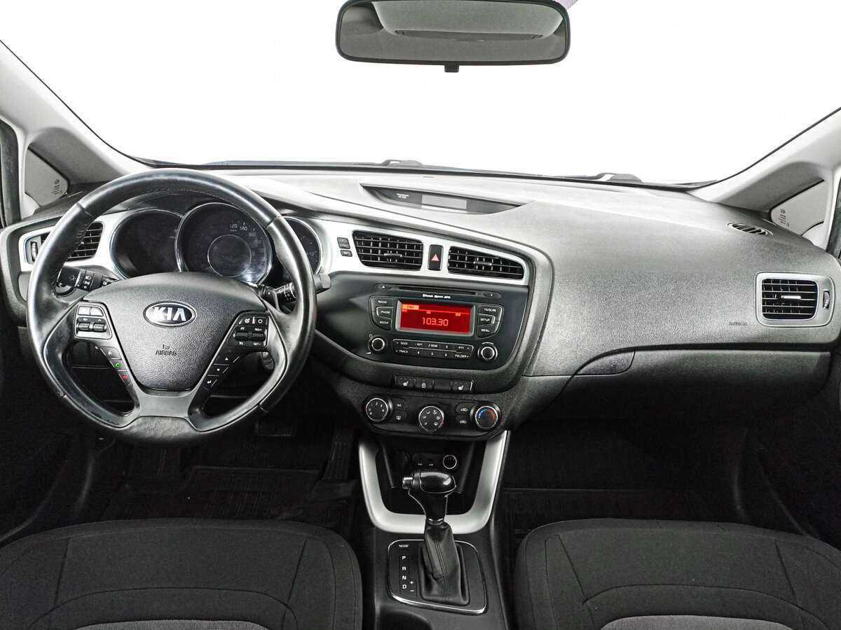 Kia Ceed, 2012 - Фото №11