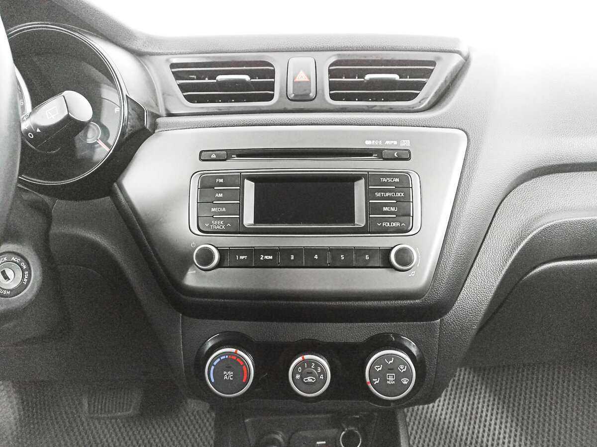 Kia Rio, 2017 - Фото №12