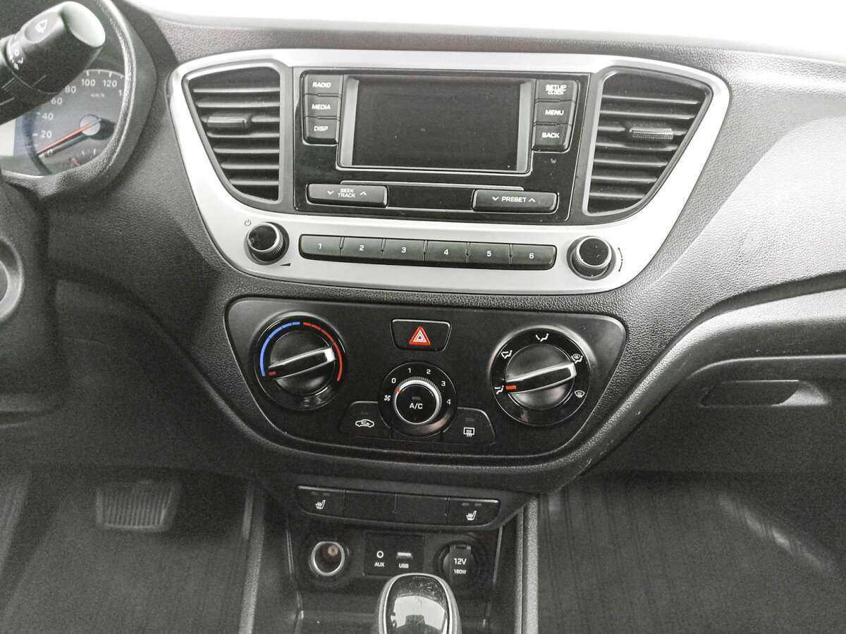 Hyundai Solaris, 2017 - Фото №12