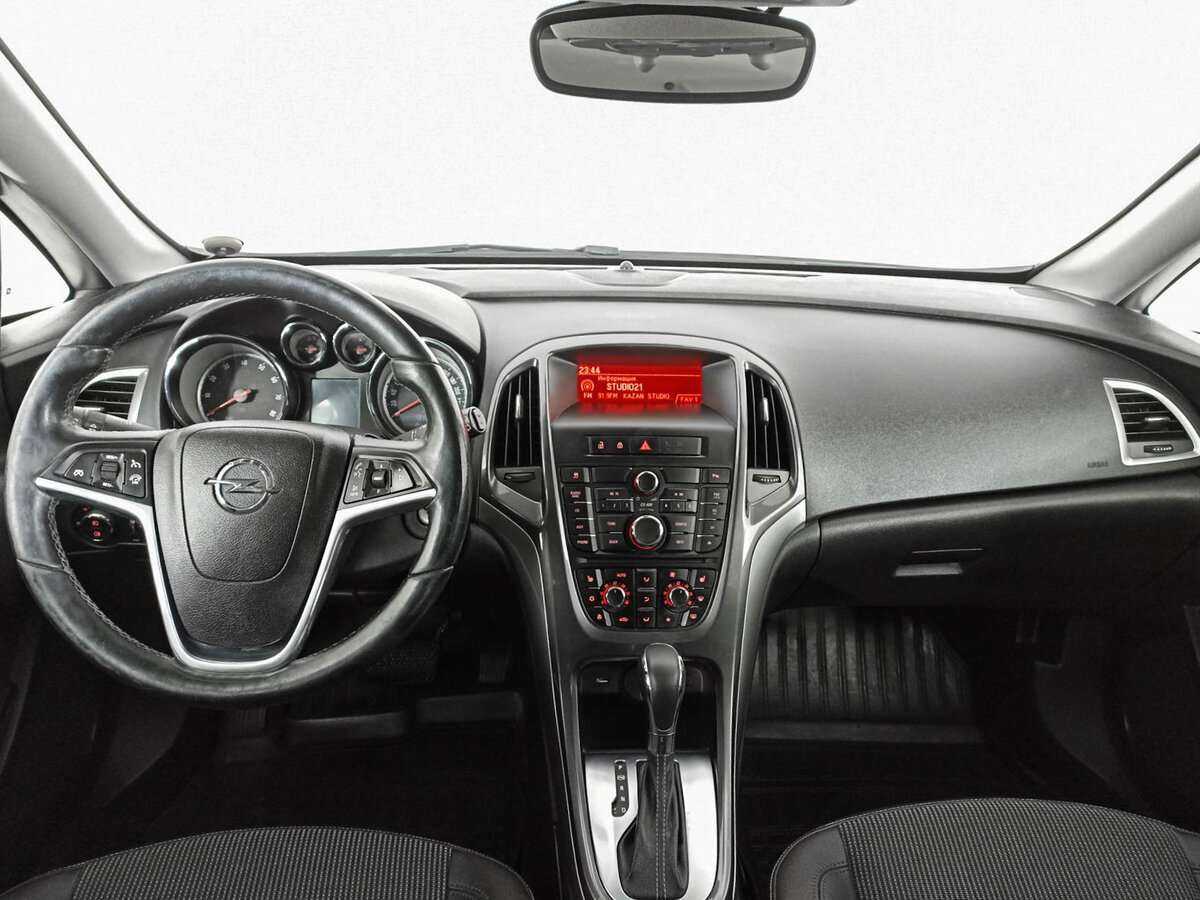 Opel Astra, 2012 - Фото №11