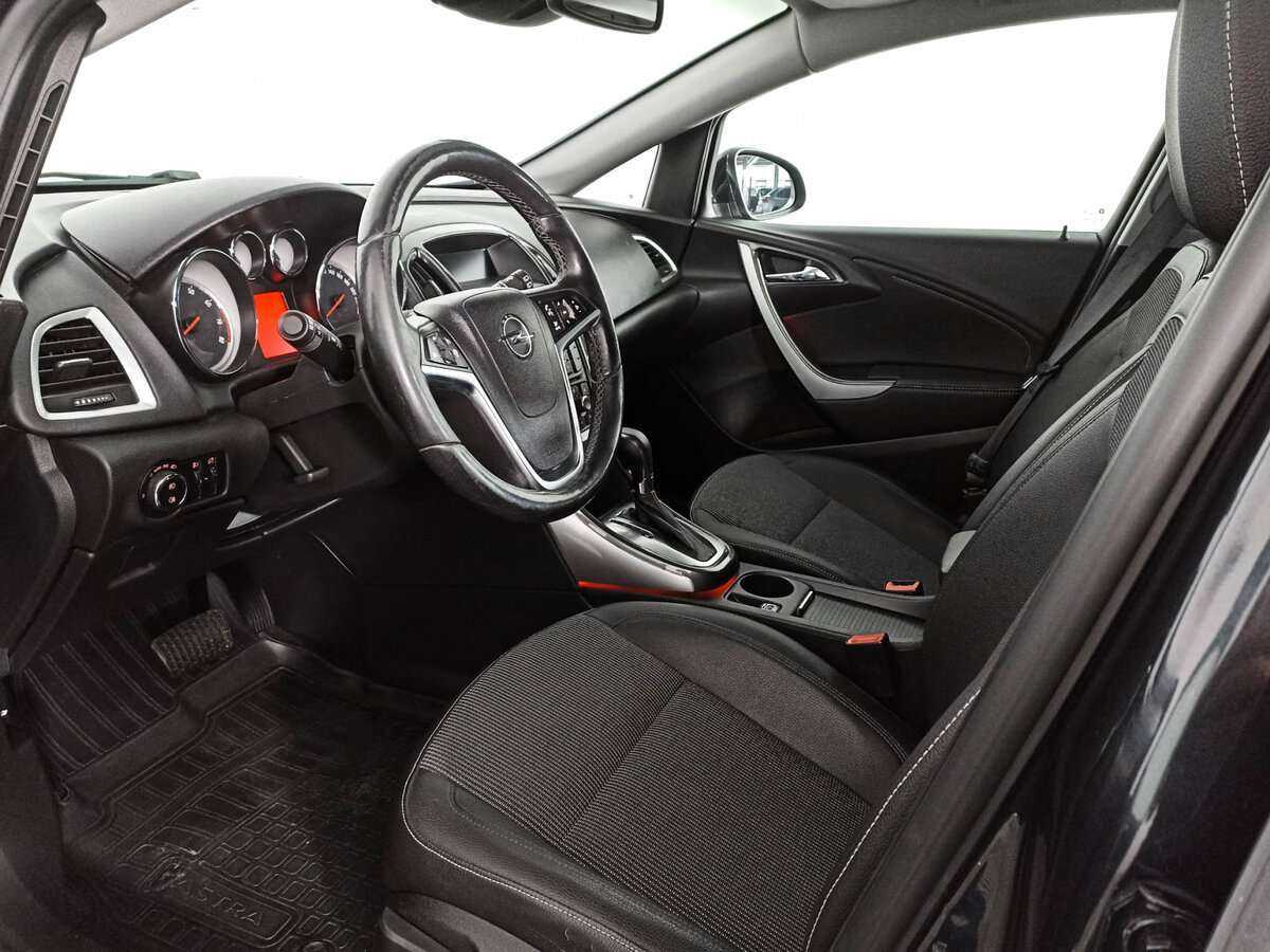 Opel Astra, 2012 - Фото №13