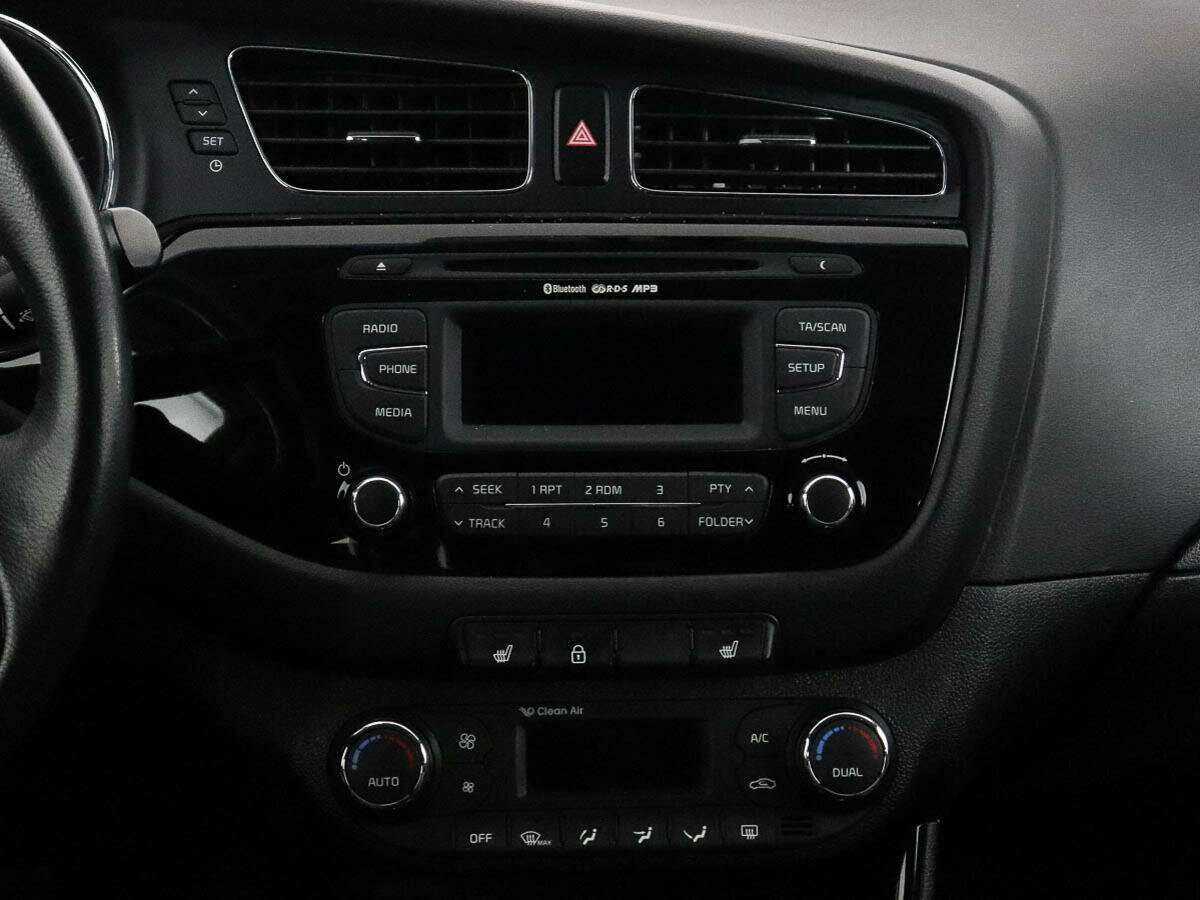 Kia Ceed, 2015 - Фото №10