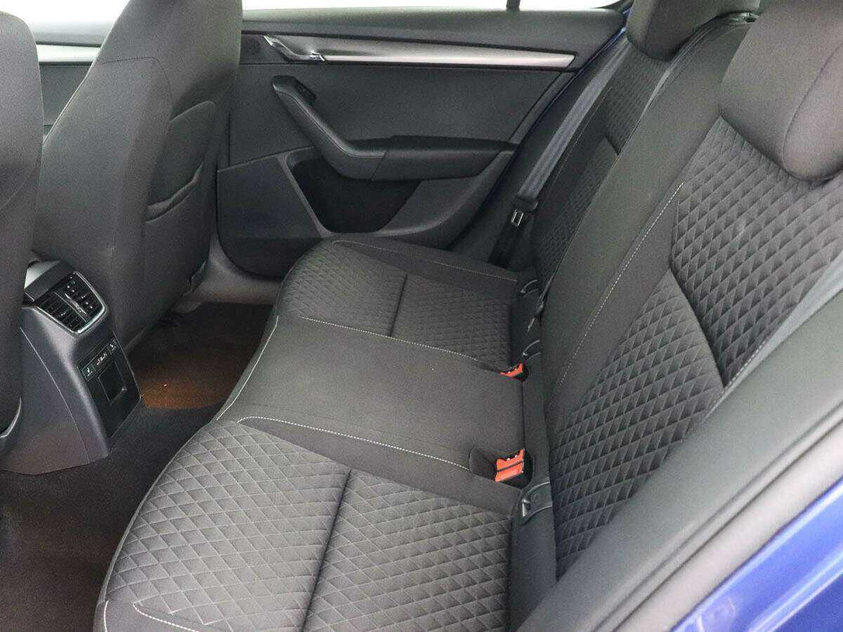 Skoda Octavia, 2018 - Фото №8