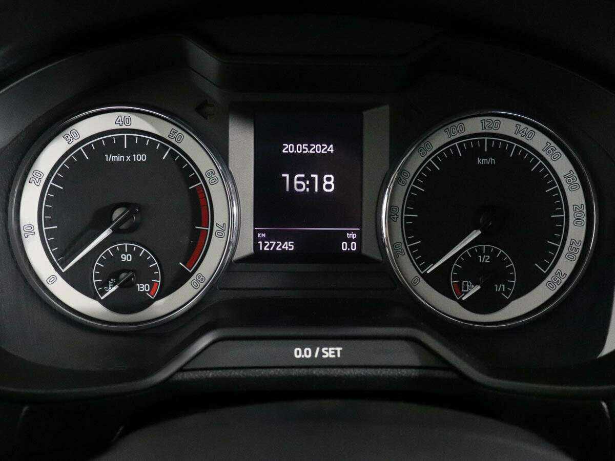 Skoda Octavia, 2018 - Фото №9