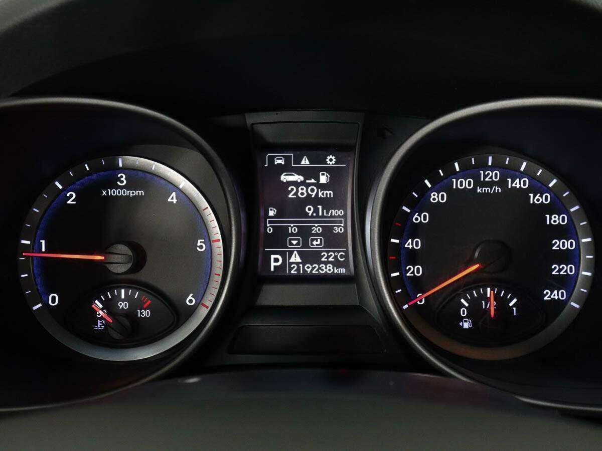 Hyundai Santa Fe, 2015 - Фото №9