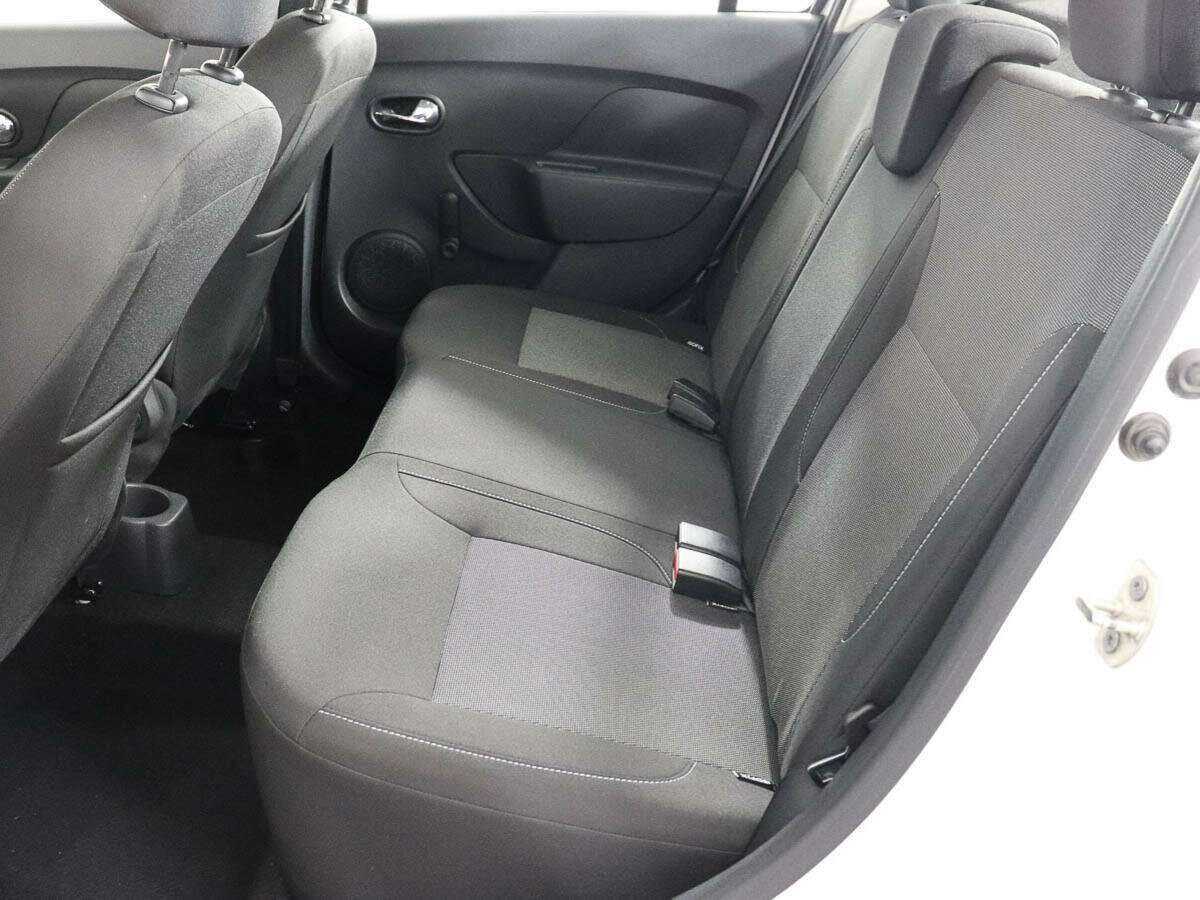 Renault Logan Stepway, 2020 - Фото №8