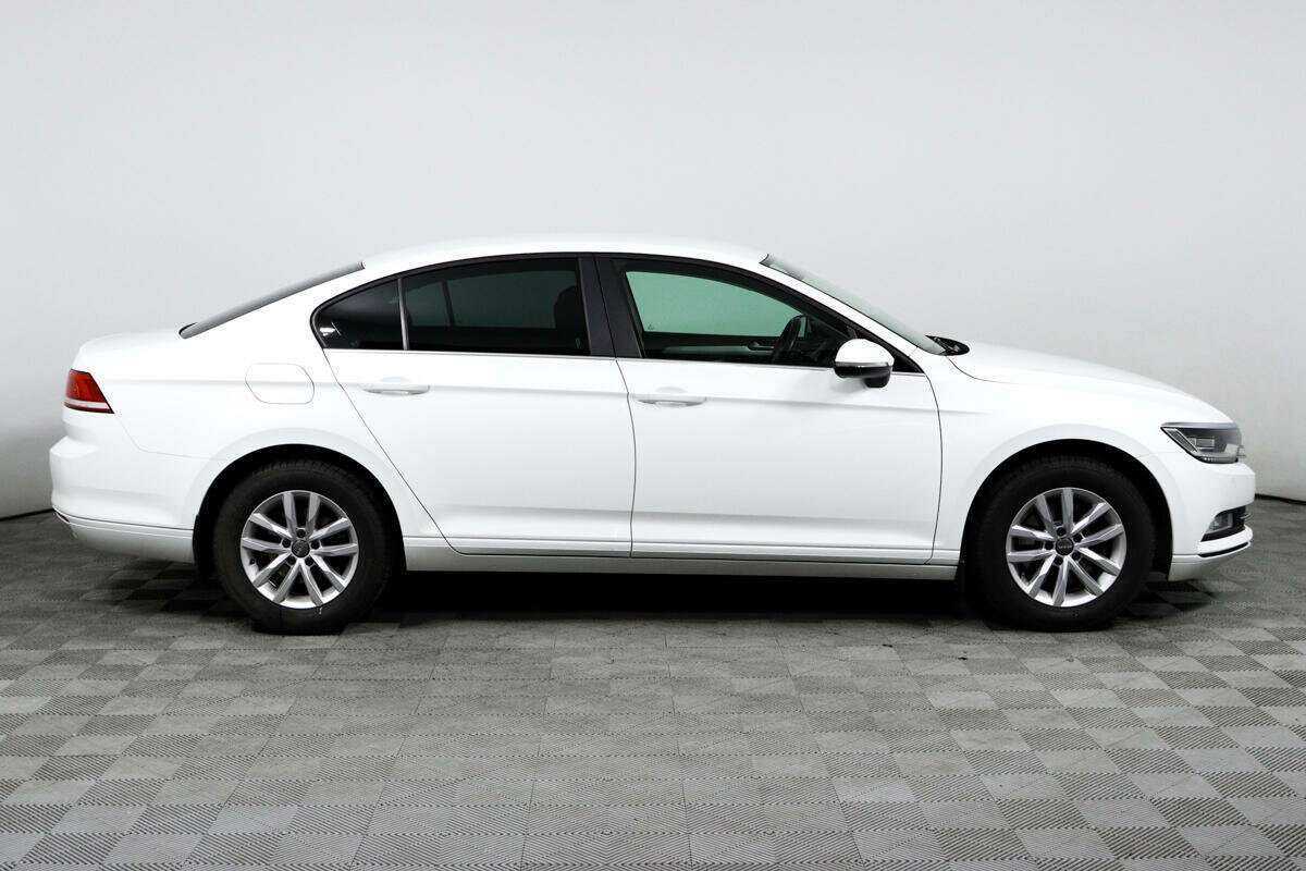 Volkswagen Passat, 2016 - Фото №3