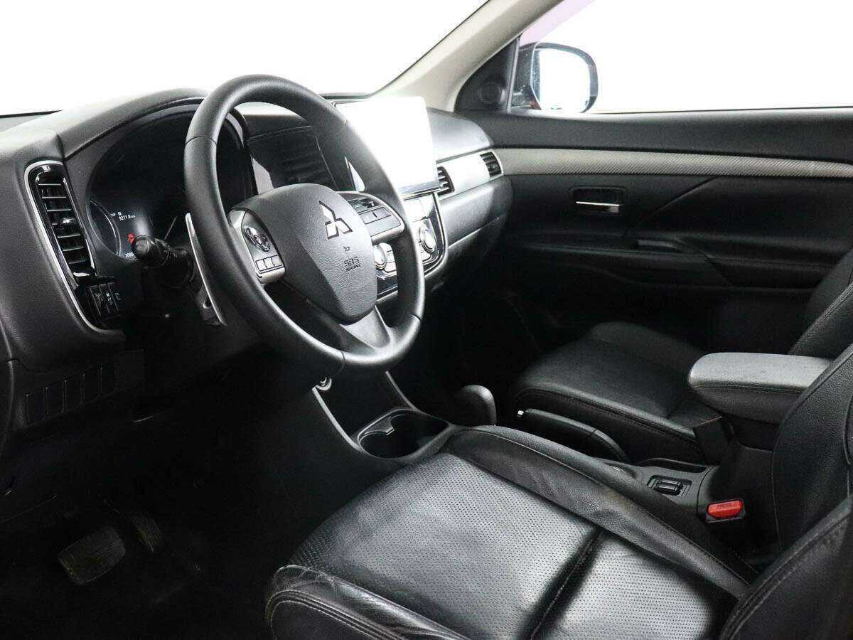 Mitsubishi Outlander, 2012 - Фото №6