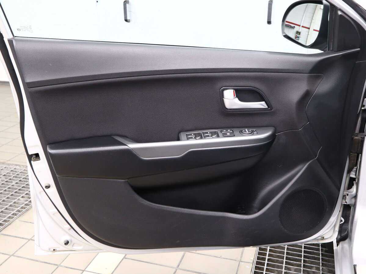 Kia Rio, 2015 - Фото №4