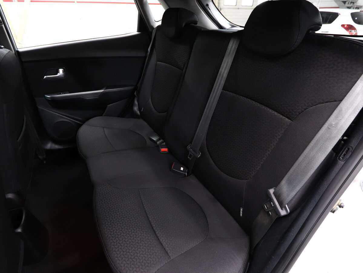 Kia Rio, 2015 - Фото №9