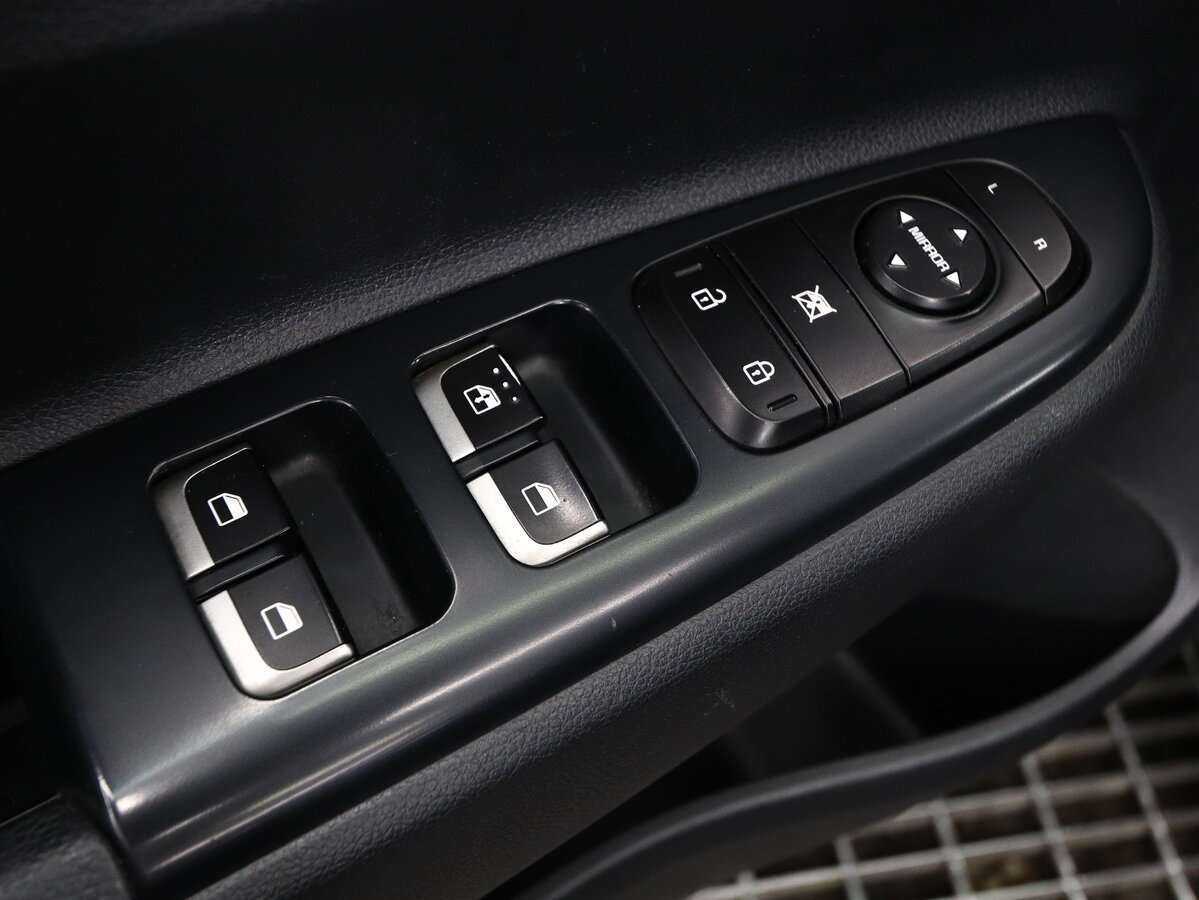 Kia Rio, 2017 - Фото №8