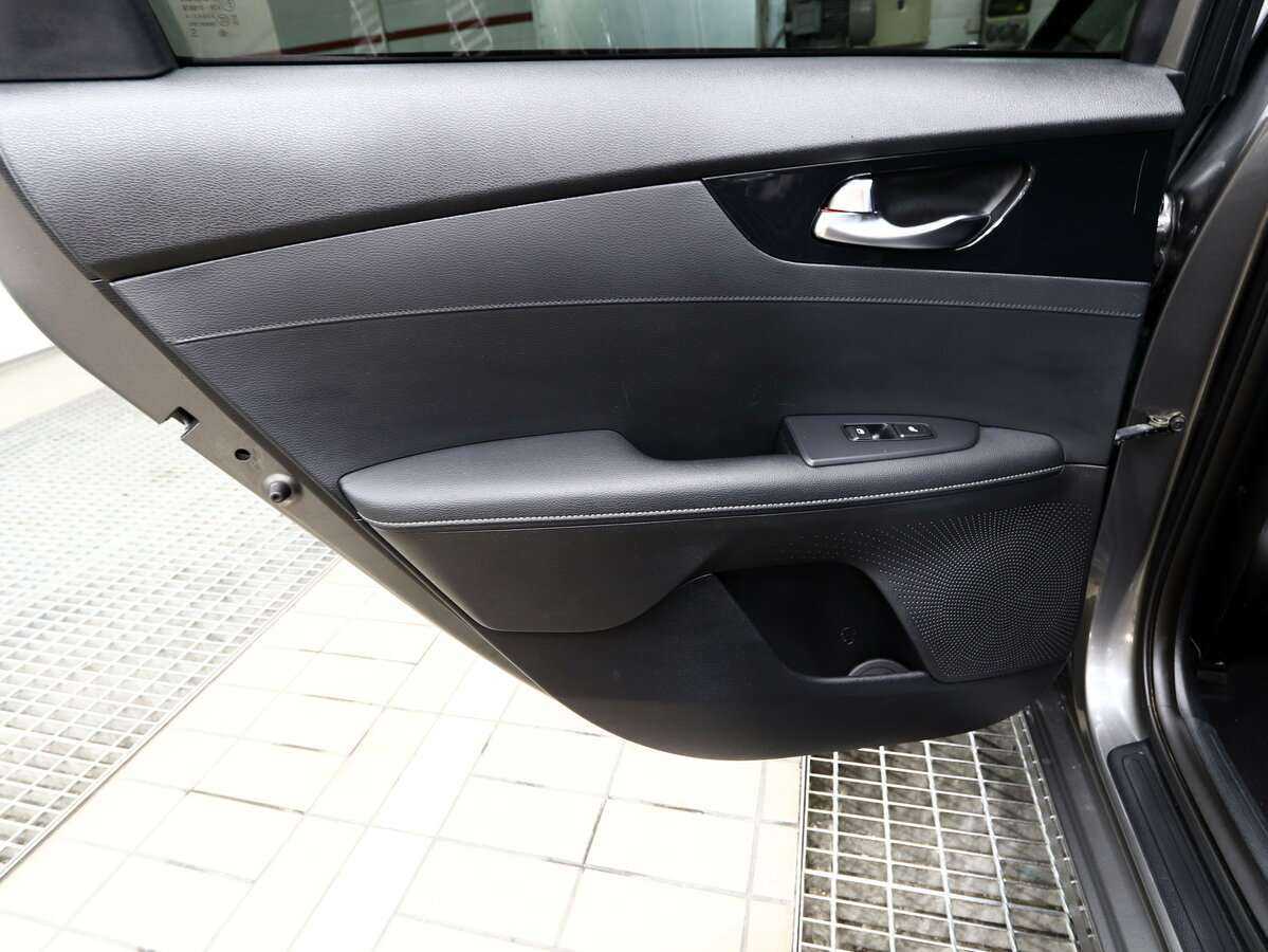 Kia Cerato, 2020 - Фото №9