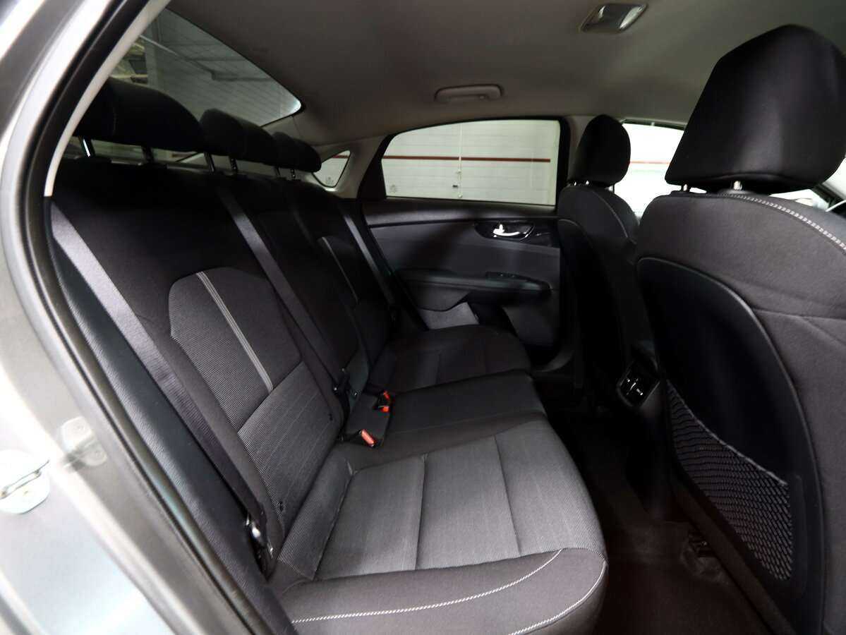 Kia Cerato, 2020 - Фото №11
