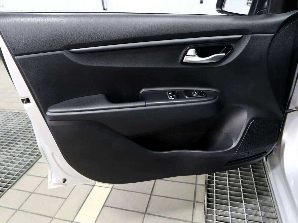 Kia Rio, 2021 - Фото №6