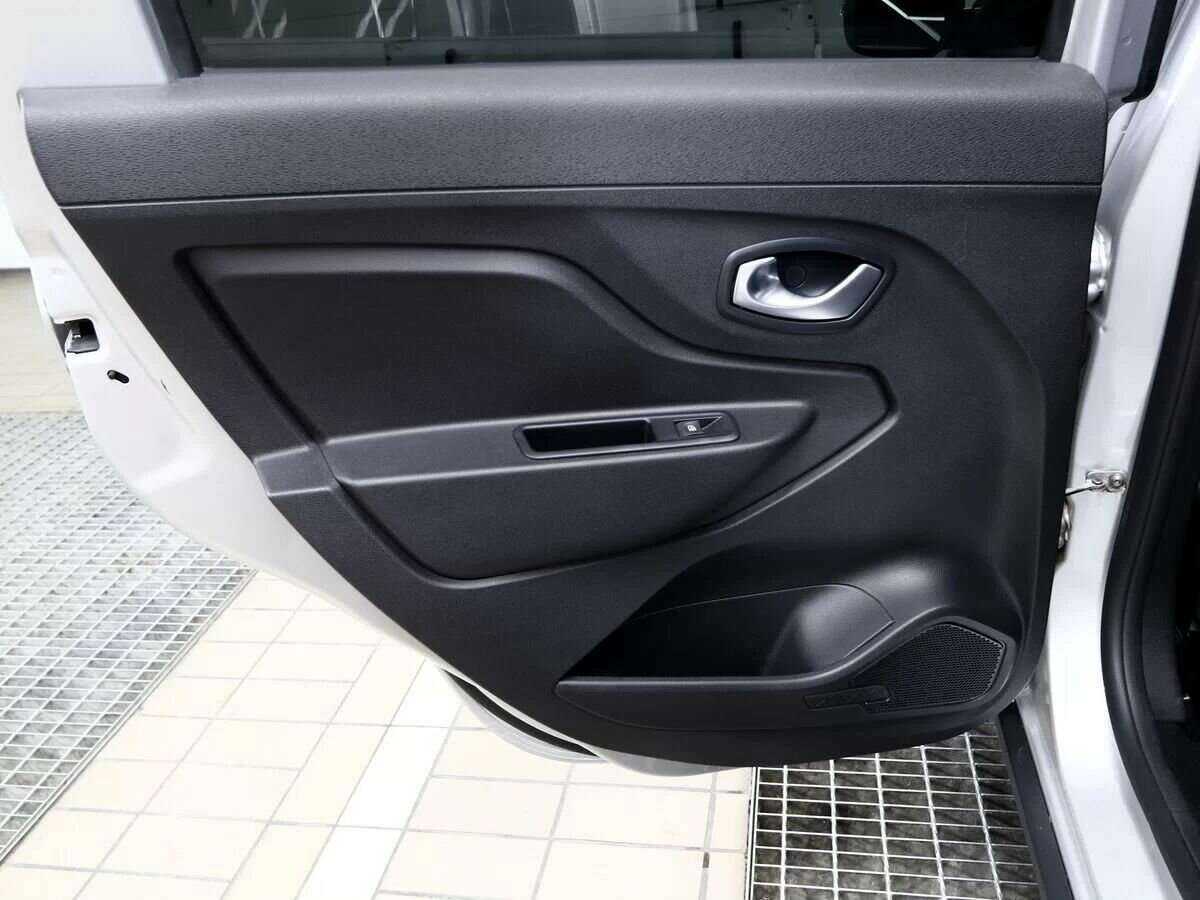 Lada (ВАЗ) XRAY Cross, 2019 - Фото №9