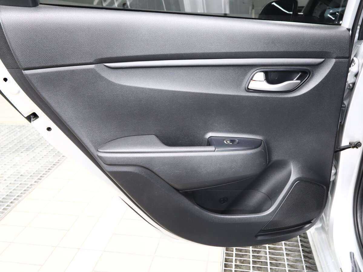 Kia Rio, 2019 - Фото №11