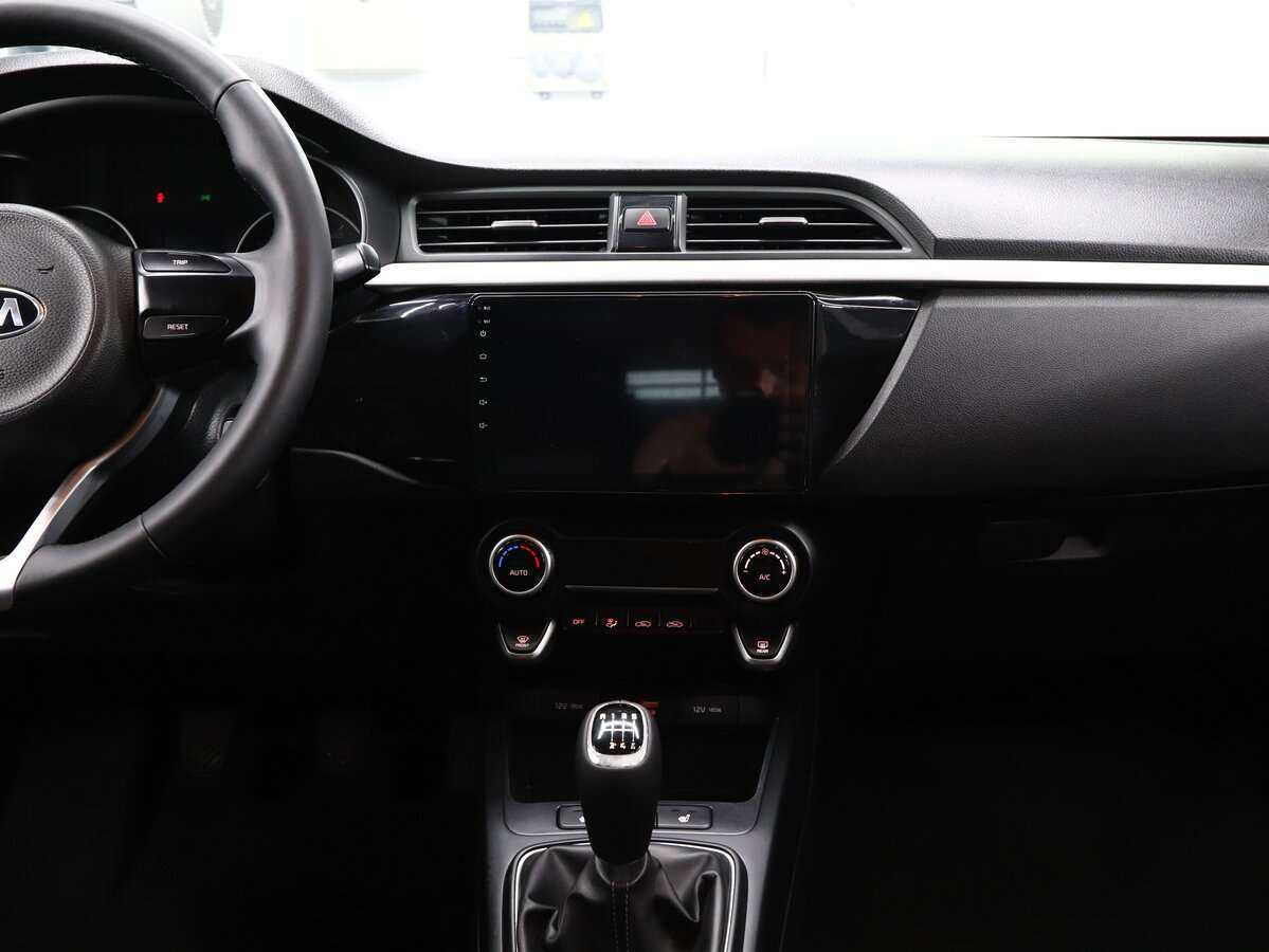 Kia Rio, 2019 - Фото №19