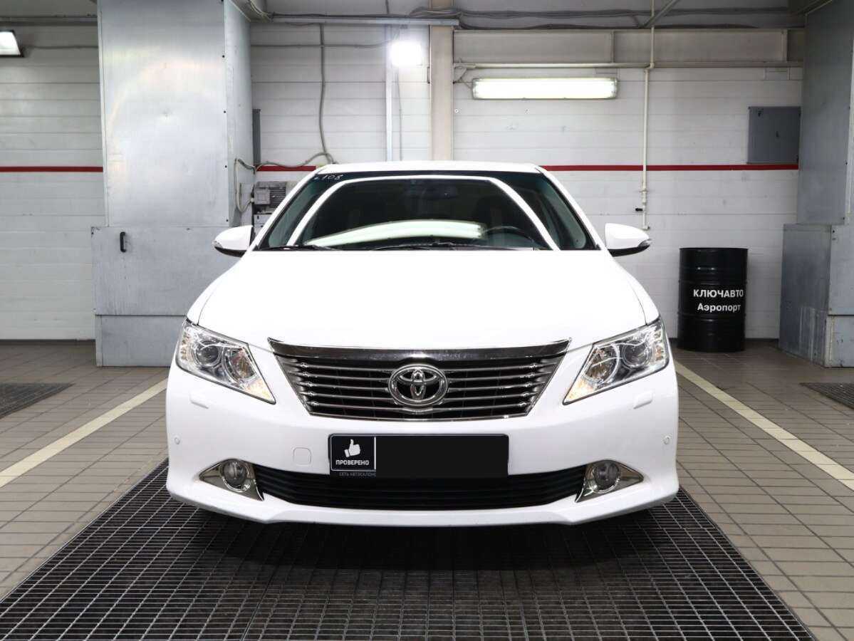 Toyota Camry, 2013 - Фото №2