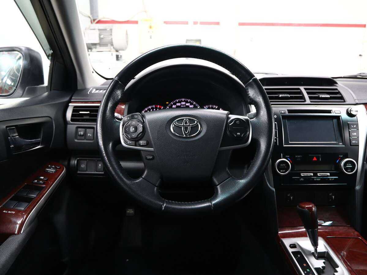 Toyota Camry, 2013 - Фото №17