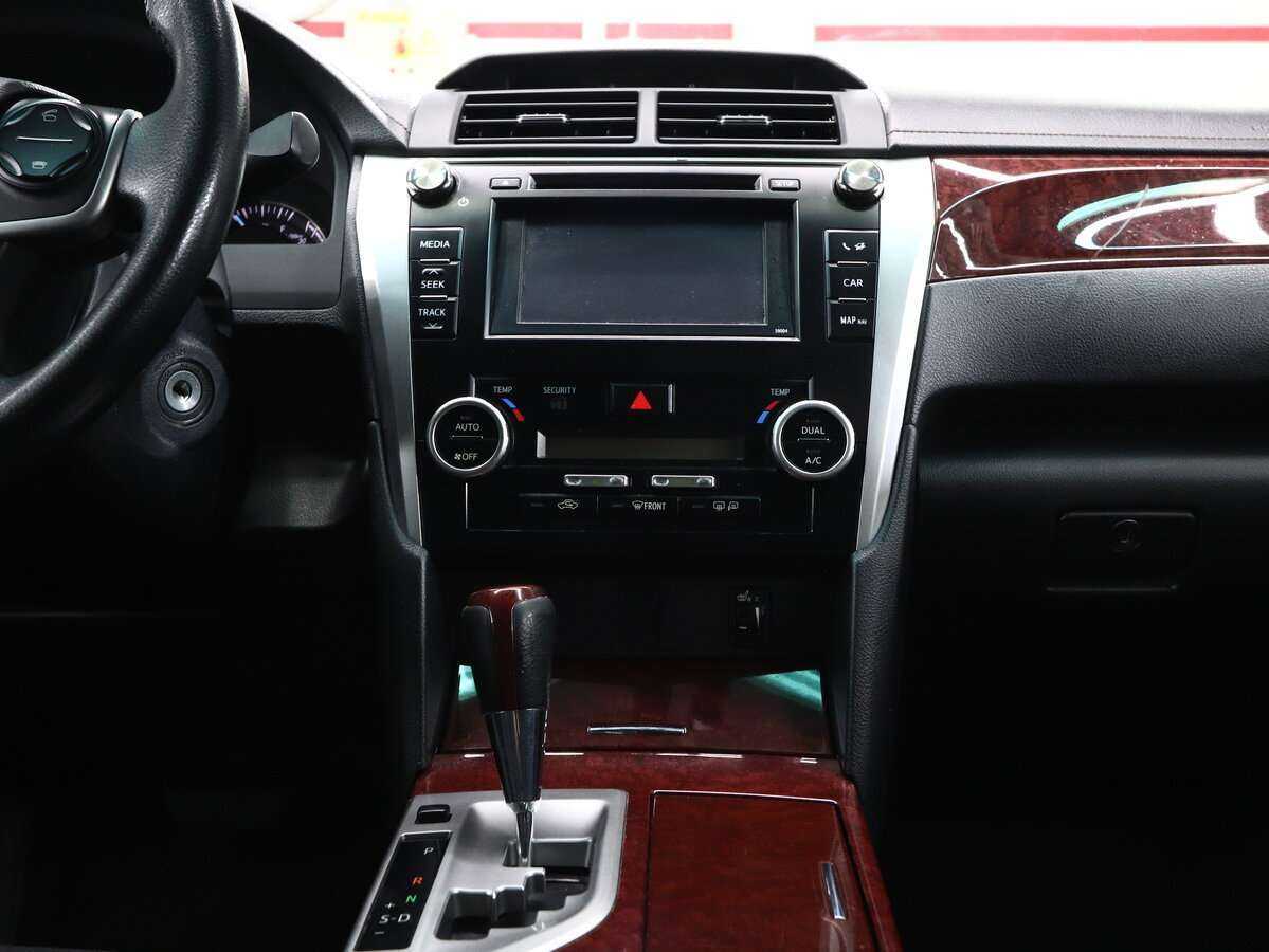 Toyota Camry, 2013 - Фото №18