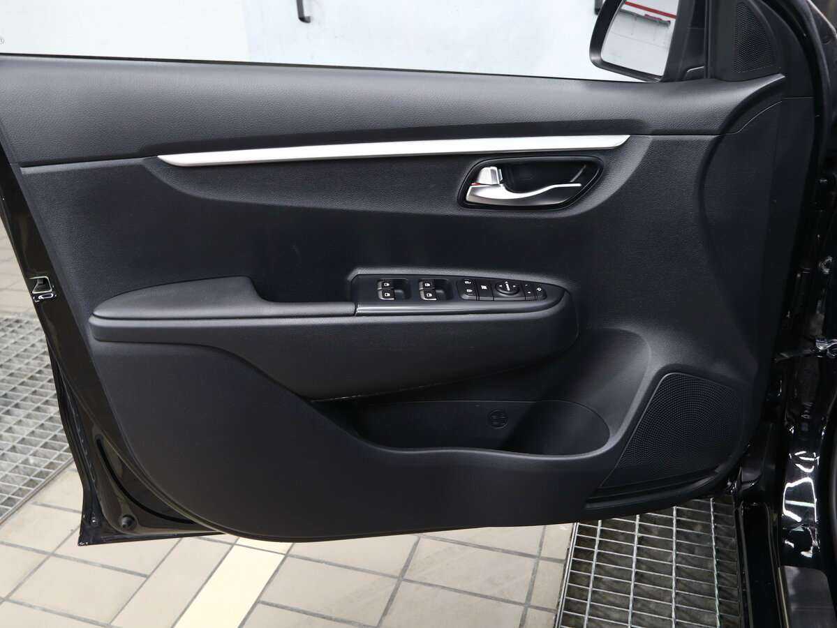 Kia Rio, 2021 - Фото №3