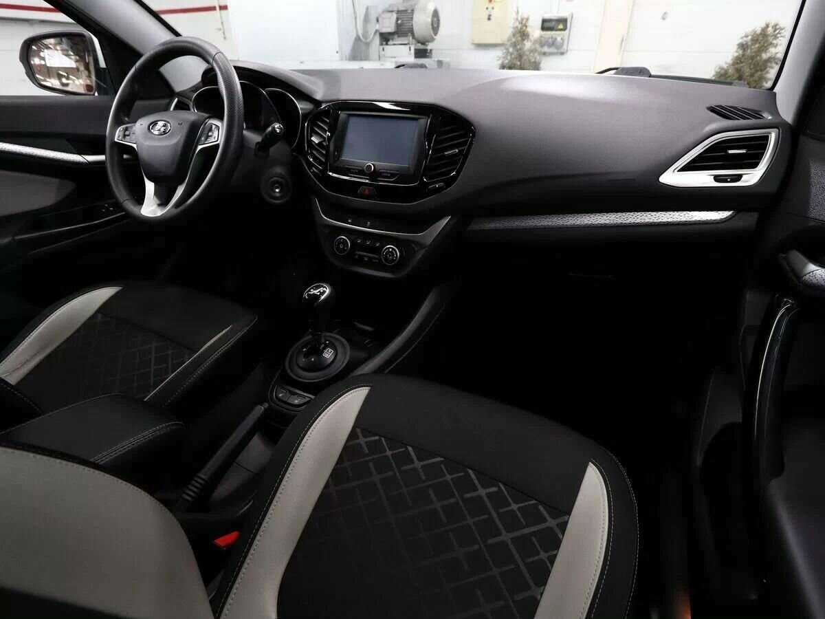 Lada (ВАЗ) Vesta SW, 2018 - Фото №7