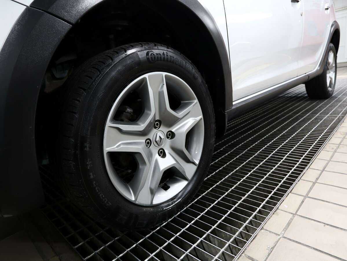 Renault Sandero Stepway, 2020 - Фото №13