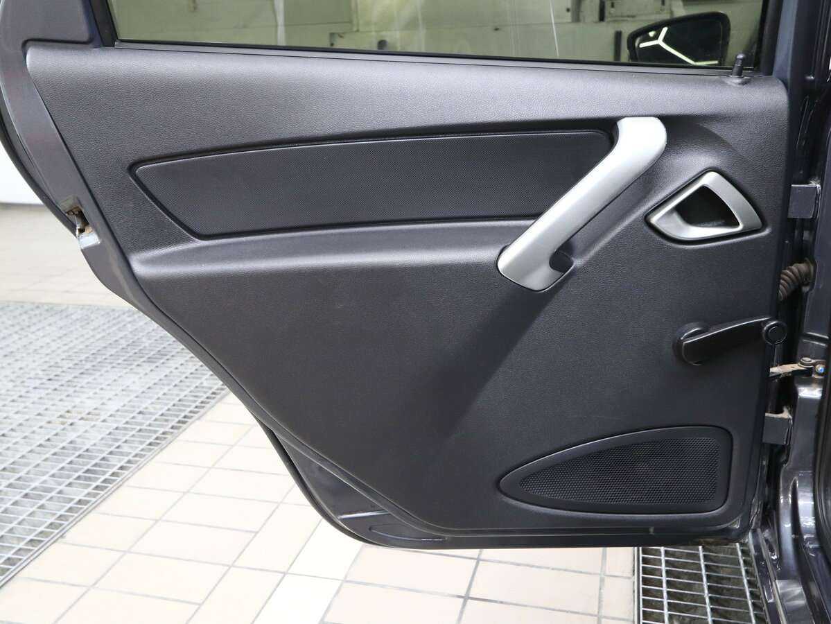 Lada (ВАЗ) Granta, 2020 - Фото №15