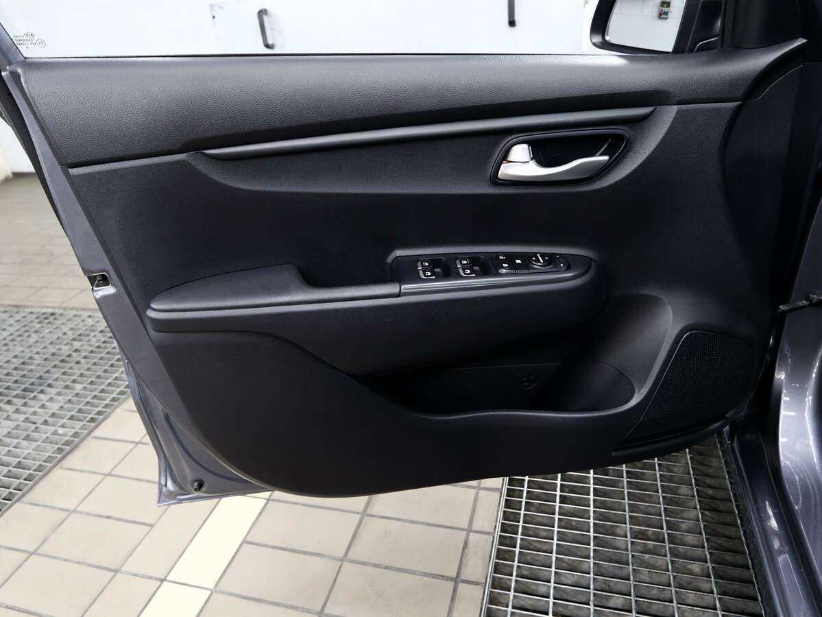 Kia Rio, 2018 - Фото №13