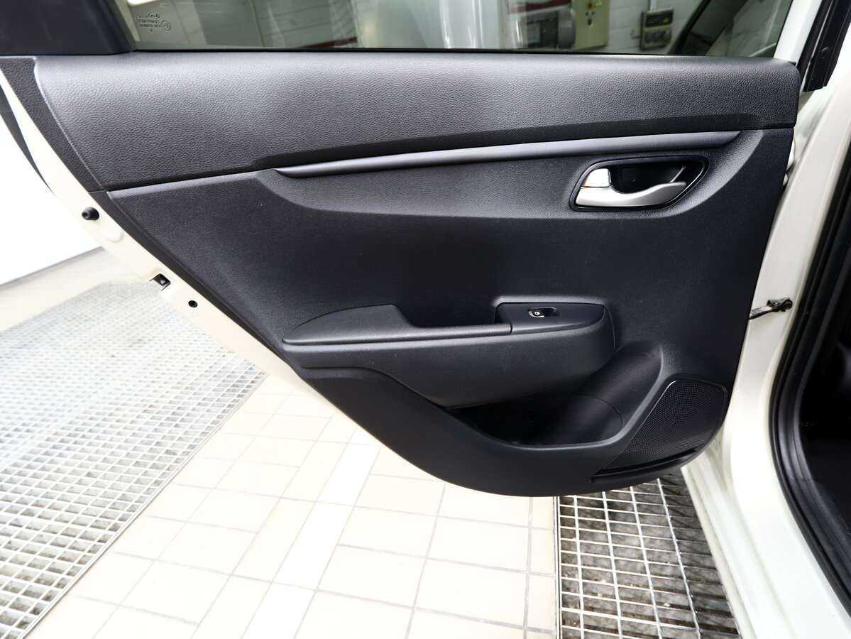 Kia Rio, 2019 - Фото №14