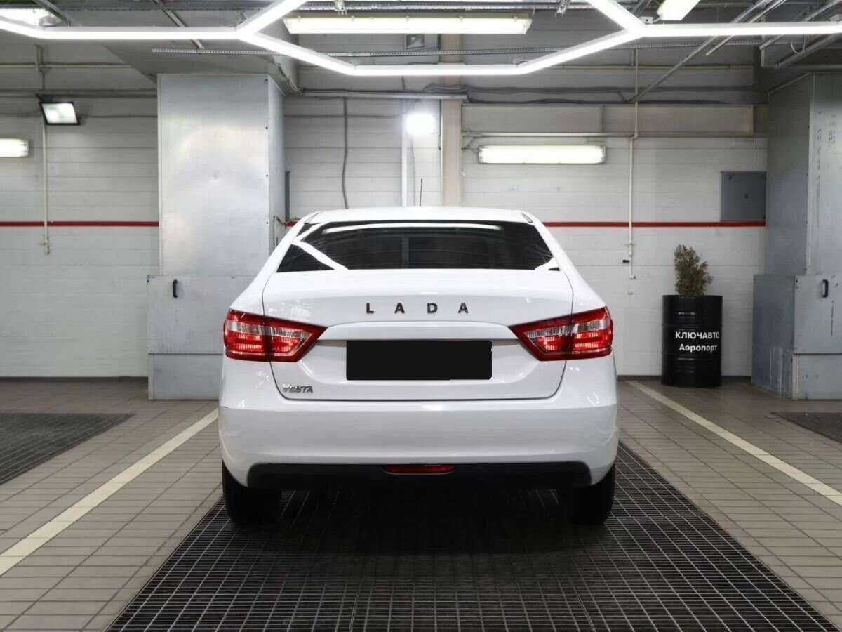 Lada (ВАЗ) Vesta, 2021 - Фото №5