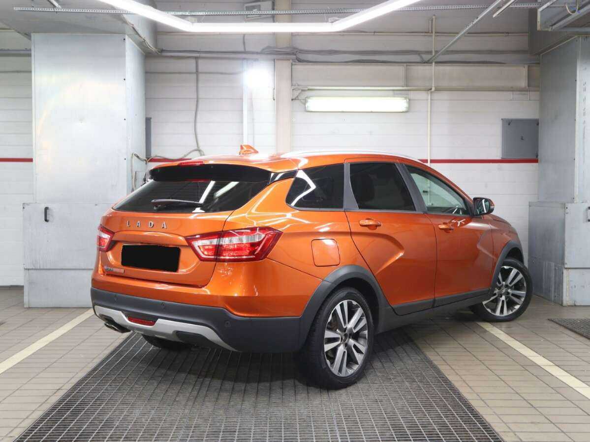 Lada (ВАЗ) Vesta SW, 2021 - Фото №2