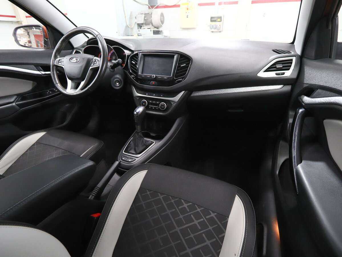 Lada (ВАЗ) Vesta SW, 2021 - Фото №8