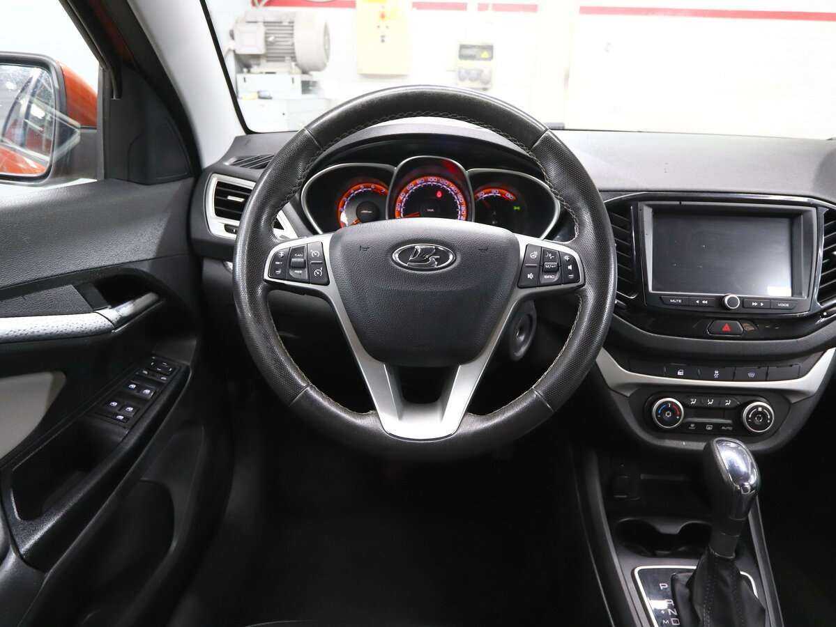 Lada (ВАЗ) Vesta SW, 2021 - Фото №11