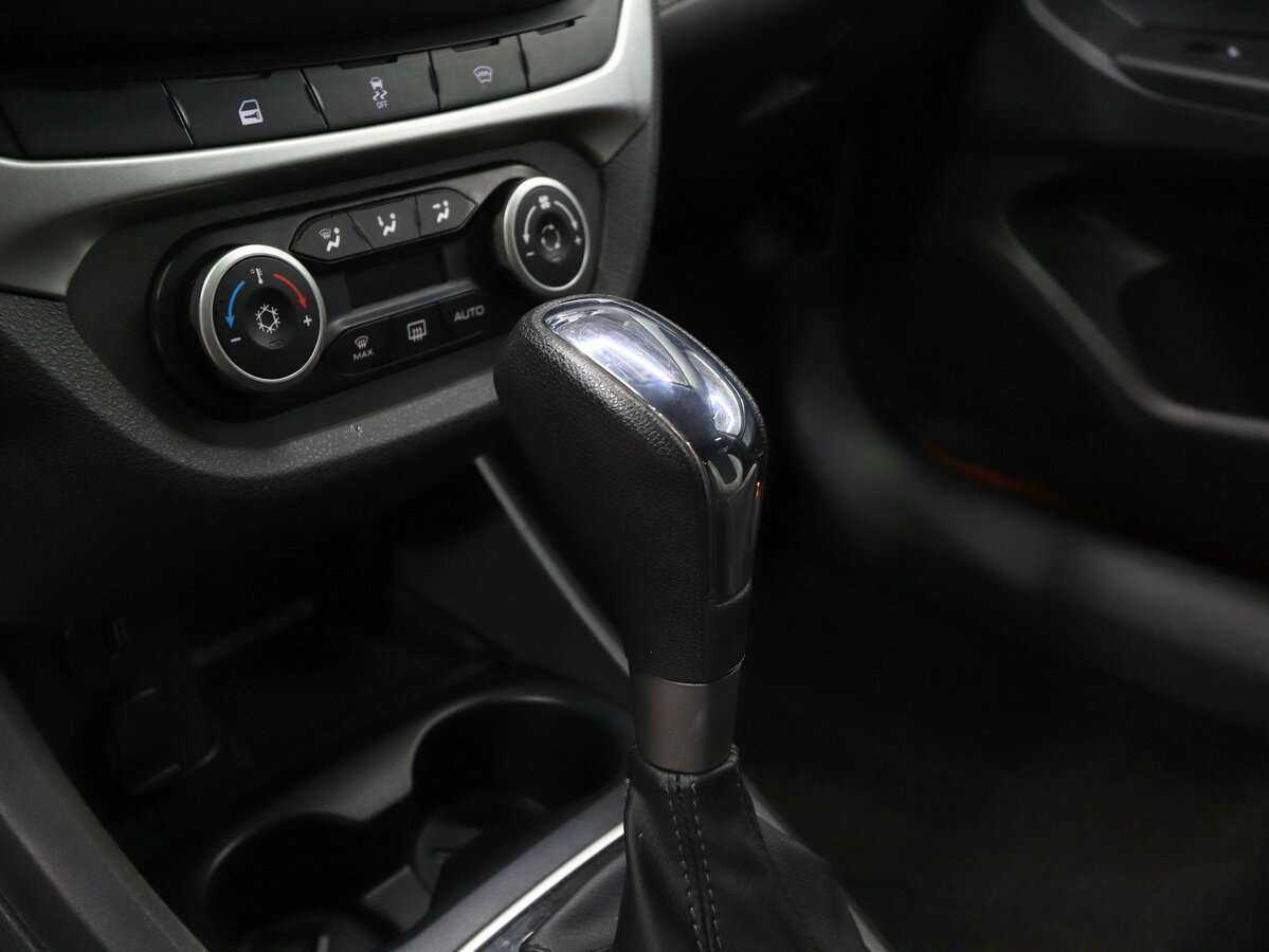 Lada (ВАЗ) Vesta SW, 2021 - Фото №14