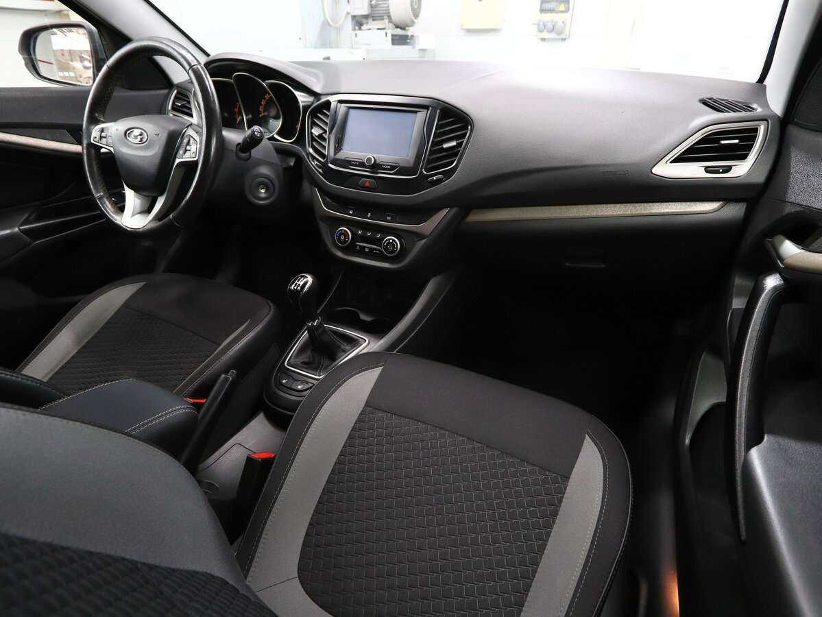 Lada (ВАЗ) Vesta SW, 2020 - Фото №8