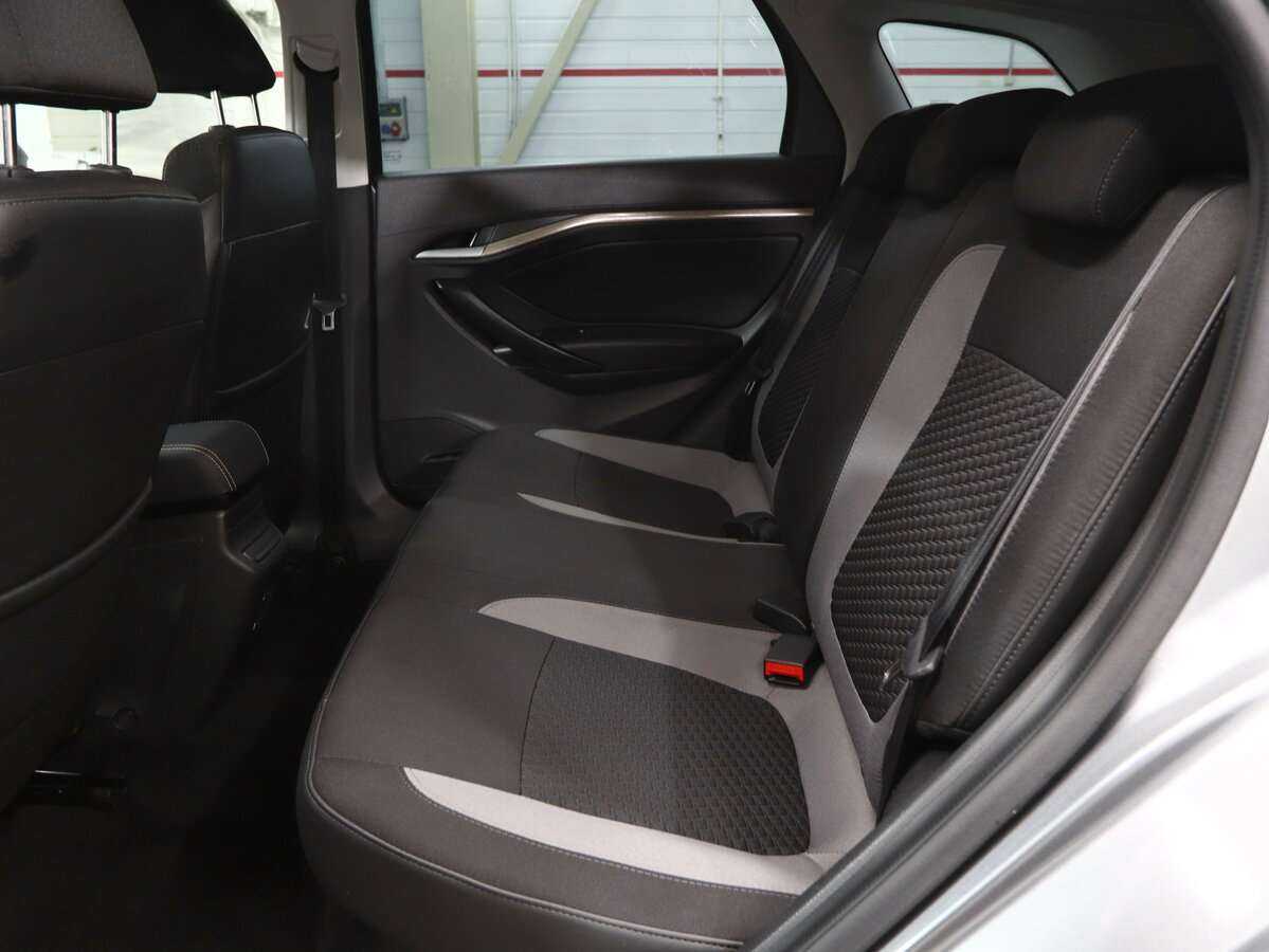 Lada (ВАЗ) Vesta SW, 2020 - Фото №16