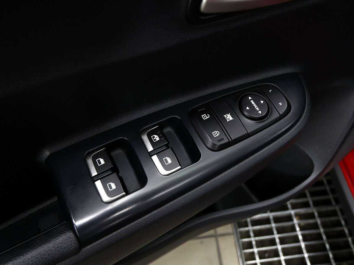 Kia Rio X-Line, 2019 - Фото №15