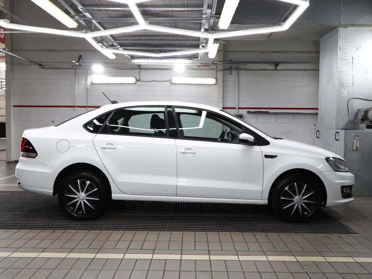 Volkswagen Polo, 2019 - Фото №2