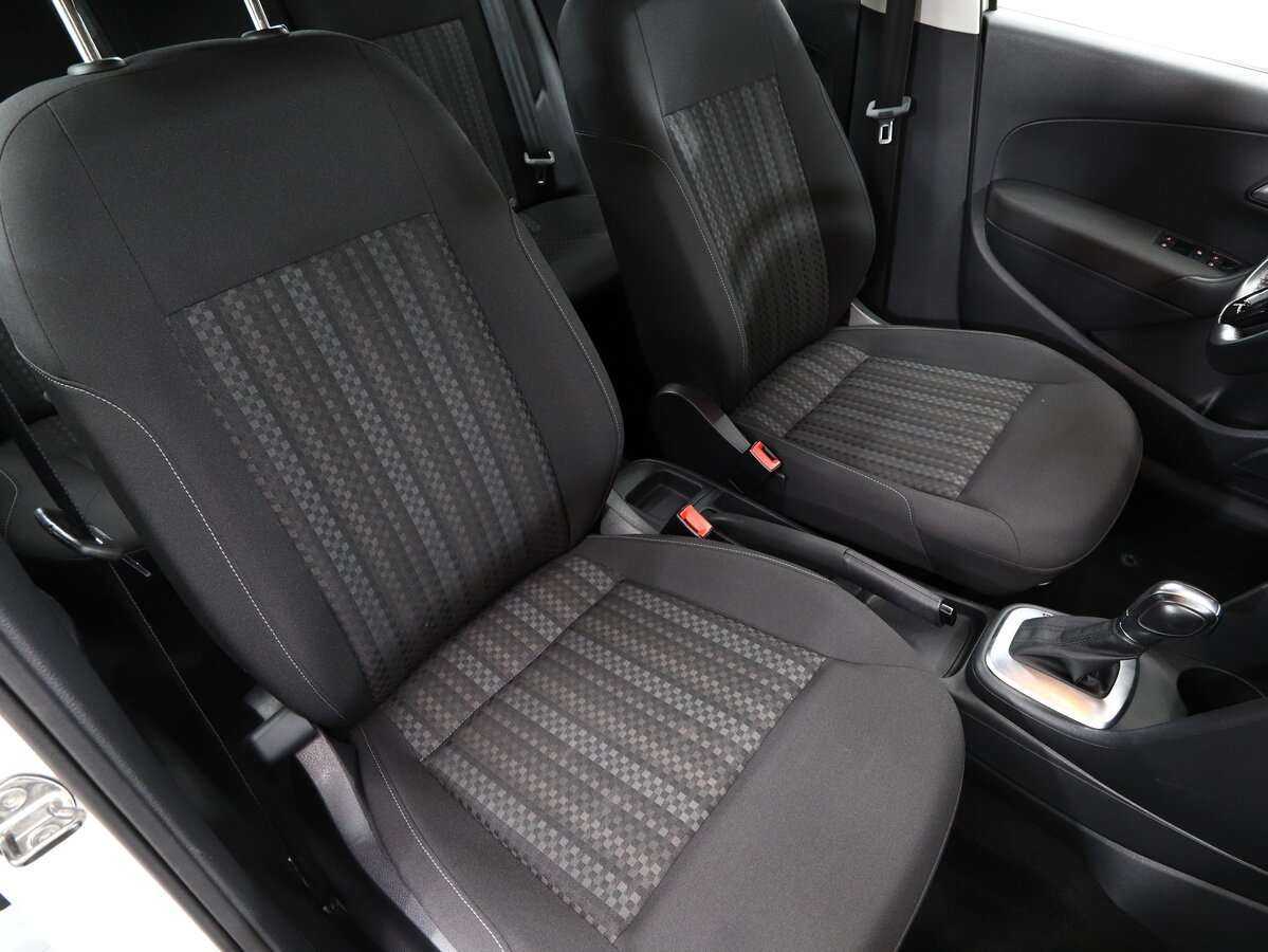 Volkswagen Polo, 2019 - Фото №14