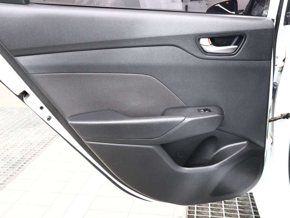 Hyundai Solaris, 2018 - Фото №12