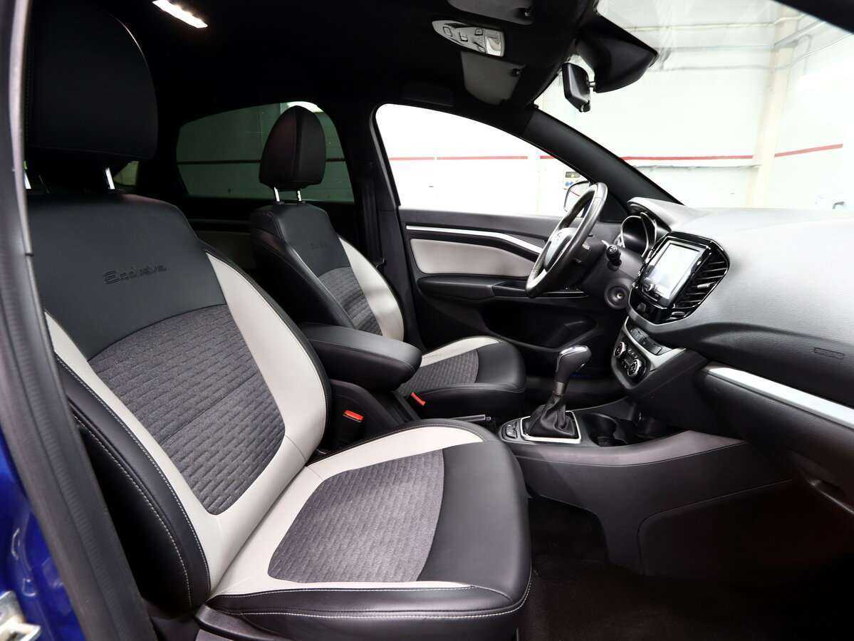 Lada (ВАЗ) Vesta, 2020 - Фото №7