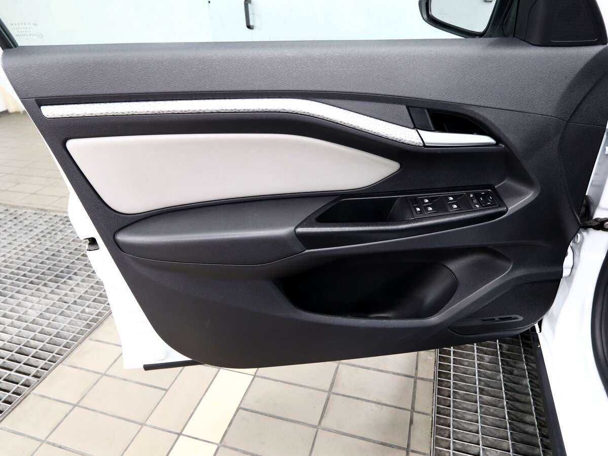 Lada (ВАЗ) Vesta SW Cross, 2021 - Фото №7