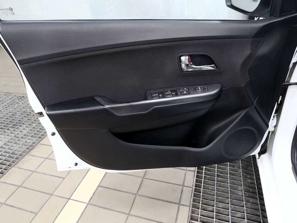 Kia Rio 4-speed, 2012 - Фото №12