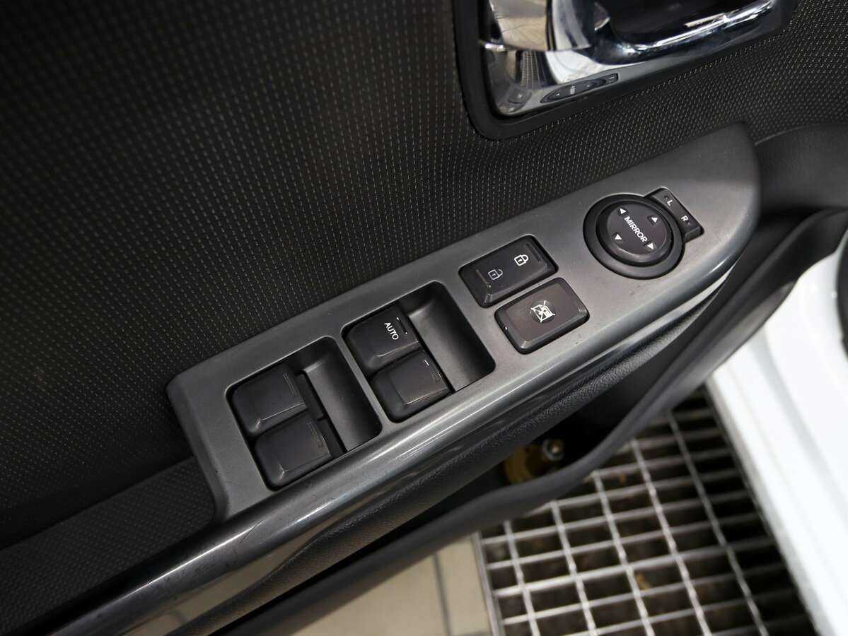 Kia Rio 4-speed, 2012 - Фото №14